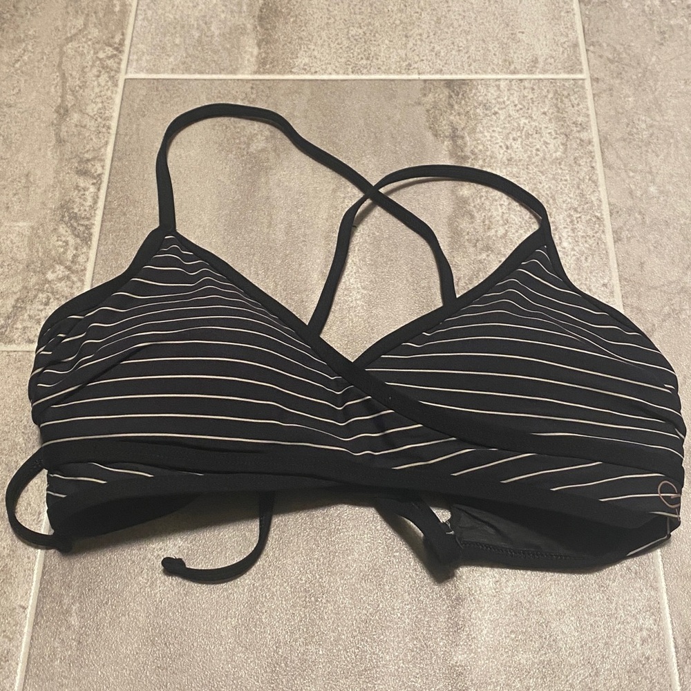 CALIA by Carrie Underwood Black and White Striped Bikini set - Picture 8 of 8
